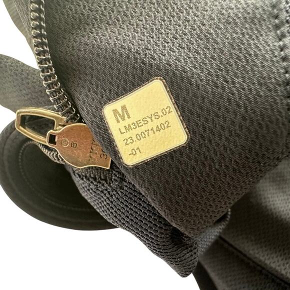 Lululemon Cargo Pocket Shirt Jacket True Navy Size Medium Button Front Casual - Picture 3 of 5